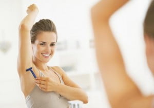 shave cukur penyebab ketiak hitam